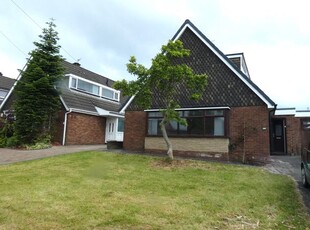 Detached bungalow to rent in Dunkirk Lane, Leyland PR26