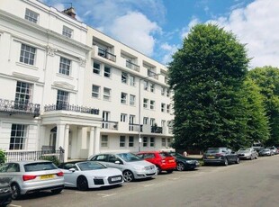 Flat to rent in Beauchamp Court, Leamington Spa CV32