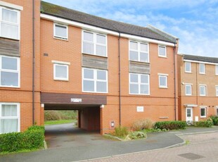 Flat to rent in Celsus Grove, Old Town, Swindon SN1