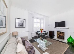 Flat to rent in Edith Grove, London SW10