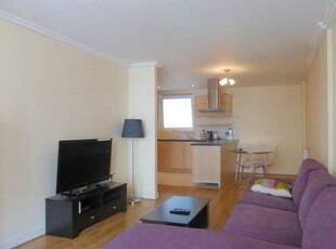 Flat to rent in Fleet Street, Brighton BN1