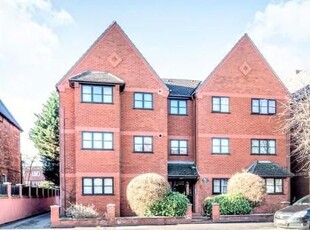 Flat to rent in Gerald Court, Hurst Grove, Bedford MK40