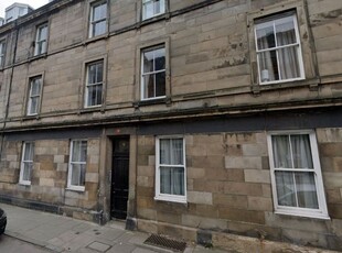 Flat to rent in Grange Loan, Newington, Edinburgh EH9