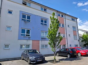 Flat to rent in Guillemot Road, Portishead, Bristol BS20