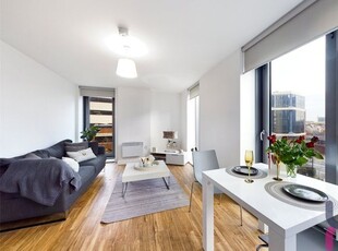 Flat to rent in Media City, Michigan Point Tower A, 9 Michigan Avenue, Salford M50
