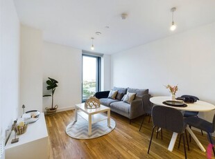 Flat to rent in Media City, Michigan Point Tower D, 18 Michigan Avenue, Salford M50