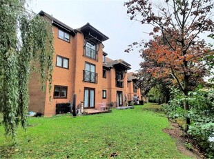 Flat to rent in Millers Lane, Stanstead Abbotts, Ware SG12