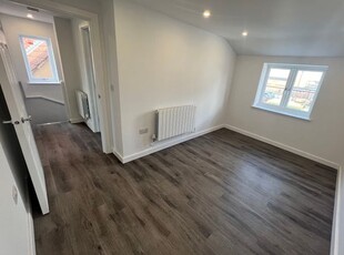 Flat to rent in Station Road, Bristol BS37