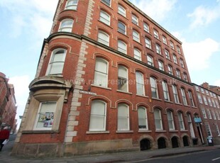 Flat to rent in Stoney Street, Nottingham NG1