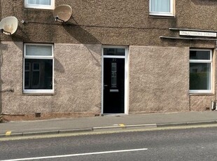 Flat to rent in Strathmore Street, Perth PH2