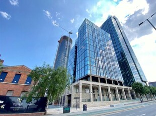Flat to rent in Victoria Residence, Silvercroft Street, Manchester M15