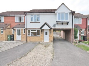 Maisonette to rent in Hamble Road, Didcot OX11