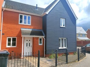 Property to rent in Selway Drive, Bury St. Edmunds IP32