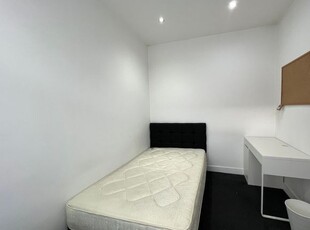 Room to rent in Gresham Street, Coventry CV2