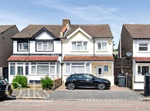 Semi-detached house to rent in Greenwood Road, Croydon CR0