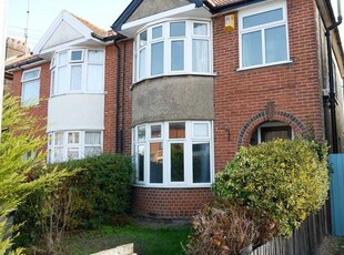 Semi-detached house to rent in Nelson Road, Ipswich, Suffolk IP4