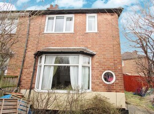 Semi-detached house to rent in Park Crescent, Wollaton, Nottingham NG8