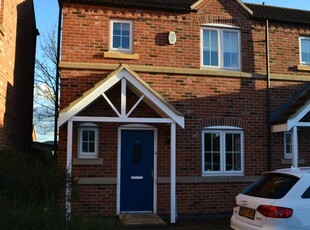 Semi-detached house to rent in Spire Gardens, Newark NG24