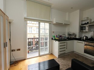 Studio flat for rent in Bedford Chambers, Bedford Street, LS1