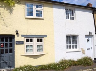 Terraced house to rent in Easington Terrace, Long Crendon, Aylesbury HP18