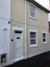 Terraced house to rent in Gladys Avenue, Portsmouth PO2