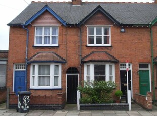 Terraced house to rent in Lytton Road, Leicester LE2