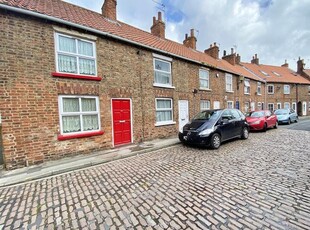 Terraced house to rent in Millgate, Selby YO8