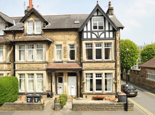Terraced house to rent in Spring Mount, Harrogate HG1