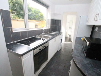 4 bedroom terraced house to rent Lincoln, LN1 3EW