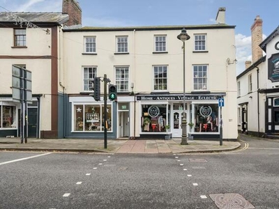 1 Bedroom Flat For Sale In Ship Street Brecon