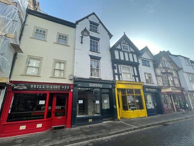 2 Bedroom Flat For Sale In 35 High Street