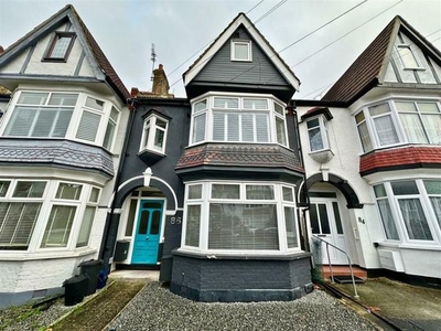 2 bedroom flat for sale Southend-on-sea, SS9 1RS