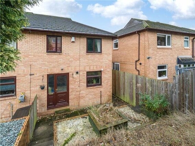 3 Bedroom End Of Terrace House For Sale In Baildon, West Yorkshire