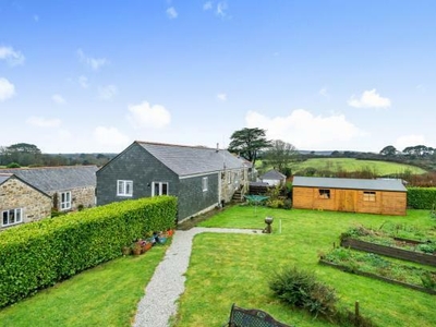 3 Bedroom End Of Terrace House For Sale In Helston