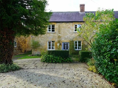 3 Bedroom Semi-detached House For Sale In Nr Broadway, Worcestershire