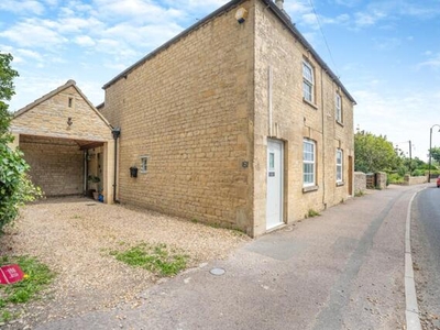 3 Bedroom Semi-detached House For Sale In Uffington