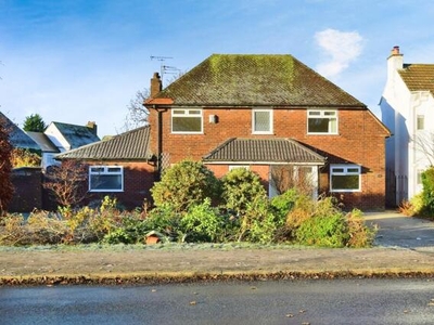 4 Bedroom Detached House For Sale In Altrincham, Cheshire