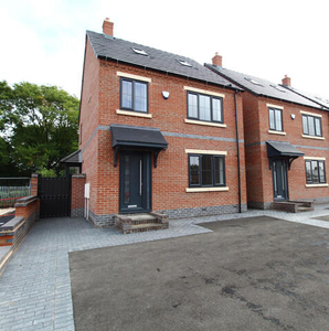 4 Bedroom Detached House For Sale In Long Eaton