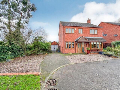 4 Bedroom Detached House For Sale In Tamworth Road, Polesworth