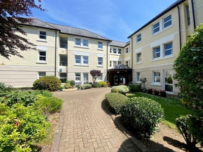 1 Bedroom Property For Sale In Litchdon Street