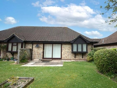 2 Bedroom Semi-detached Bungalow For Sale In Thatcham