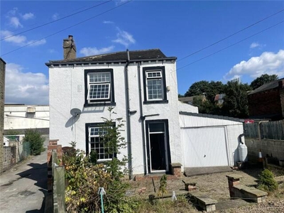2 Bedroom Semi-detached House For Sale In Liversedge, West Yorkshire