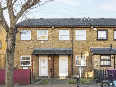 2 Bedroom Terraced House For Sale In Shoreditch, London