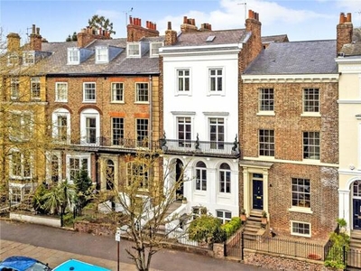 3 Bedroom Apartment For Sale In York