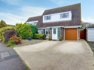 3 Bedroom Detached House For Sale In Kirby-le-soken