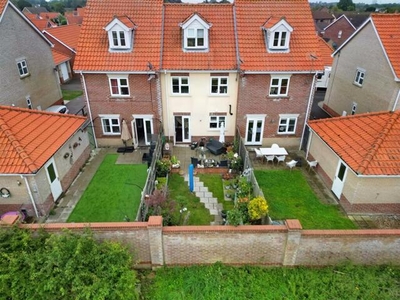 3 Bedroom House For Sale In Oulton