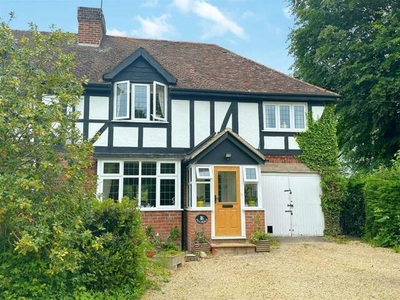 3 Bedroom Semi-detached House For Sale In Wootton Wawen