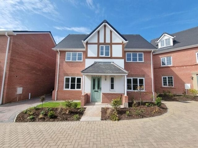 4 Bedroom Detached House For Sale In Rock Lea Close