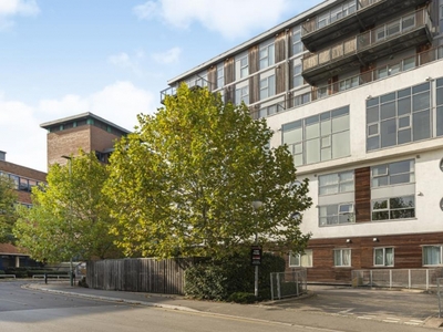 1 Bed Flat/Apartment For Sale in Swindon, Wiltshire, SN1 - 3727498