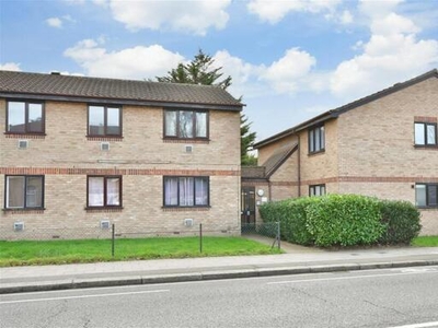 1 Bedroom Ground Floor Flat For Sale In Chadwell Heath